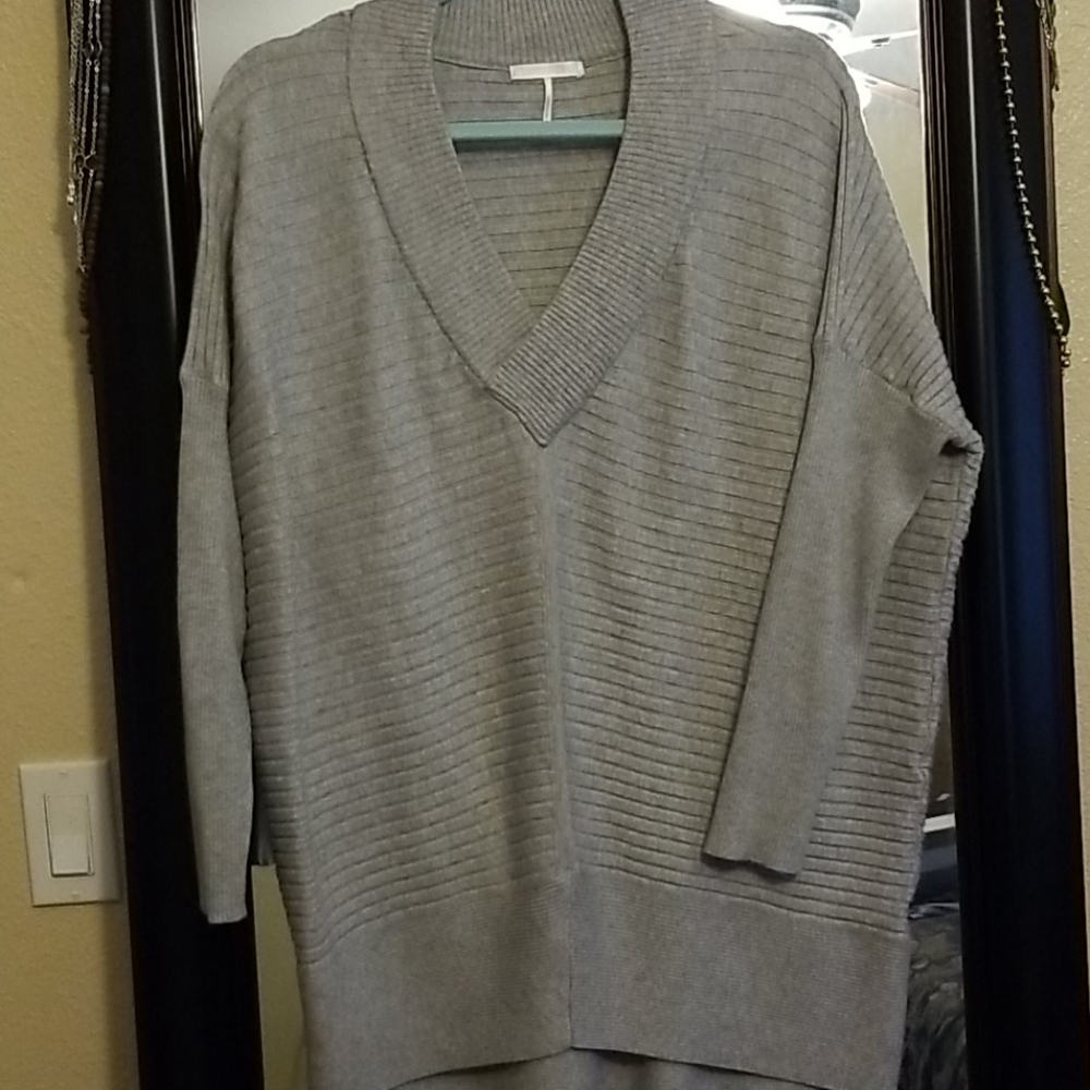 Long sleeve sweater